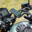 QUAD LOCK HANDLEBAR CLAMP BOLT MOUNT PRO ΒΑΣΗ ΚΙΝΗΤΟΥ ΓΙΑ ΚΑΒΑΛΕΤΑ  