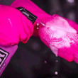 MUC-OFF DEEP SCRUBBER GLOVES ΓΑΝΤΙΑ ΠΛΥΣΙΜΑΤΟΣ 