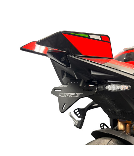 GREF INNOVATION ΣΠΑΣΤΗ ΒΑΣΗ ΠΙΝΑΚΙΔΑΣ ΓΙΑ APRILIA TUONO V4 1100 2025+ / RSV4 1100 2025+