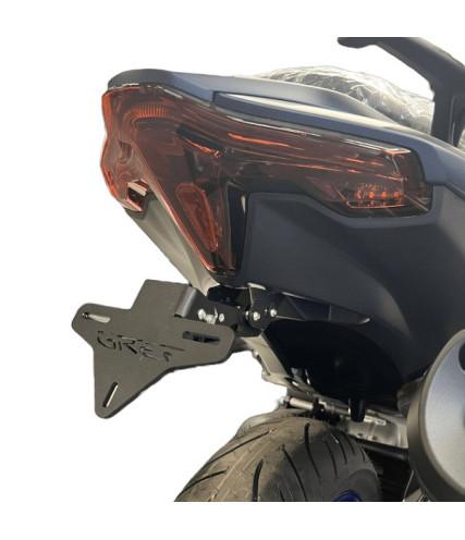 ΣΠΑΣΤΗ ΒΑΣΗ ΠΙΝΑΚΙΔΑΣ GREF INNOVATION ΓΙΑ YAMAHA T-MAX 500/ 530 \'08-\'16 P/T026