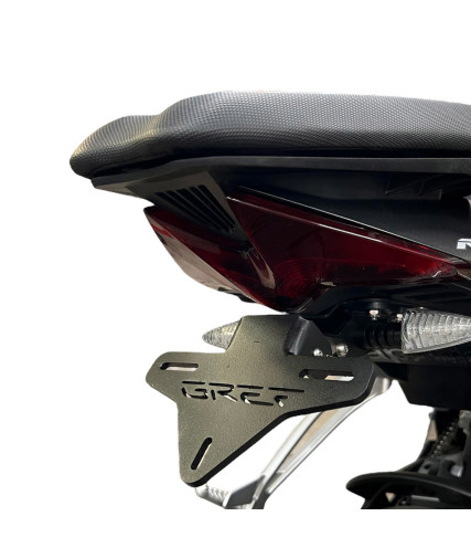 GREF INNOVATION ΣΠΑΣΤΗ ΒΑΣΗ ΠΙΝΑΚΙΔΑΣ ΓΙΑ APRILIA RS660 \'21-\'24 P/T030
