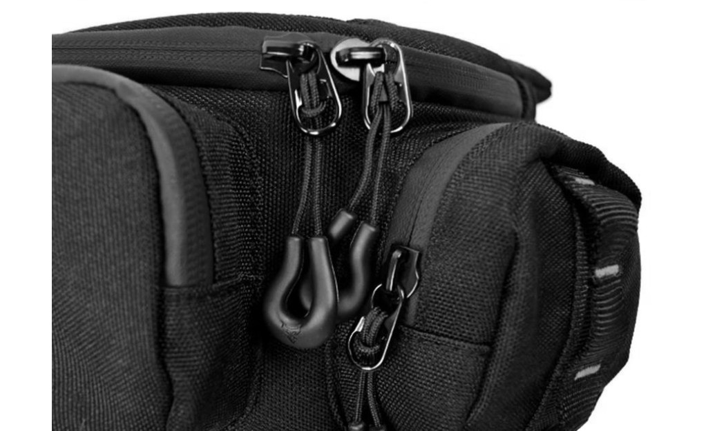 ΜΠΡΟΣΤΙΝΟ ΤΣΑΝΤΑΚΙ ΜΗΧΑΝΗΣ ΚΑΙ ΜΕΣΗΣ MOTOCENTRIC BLACK K-5-A 4.7LT