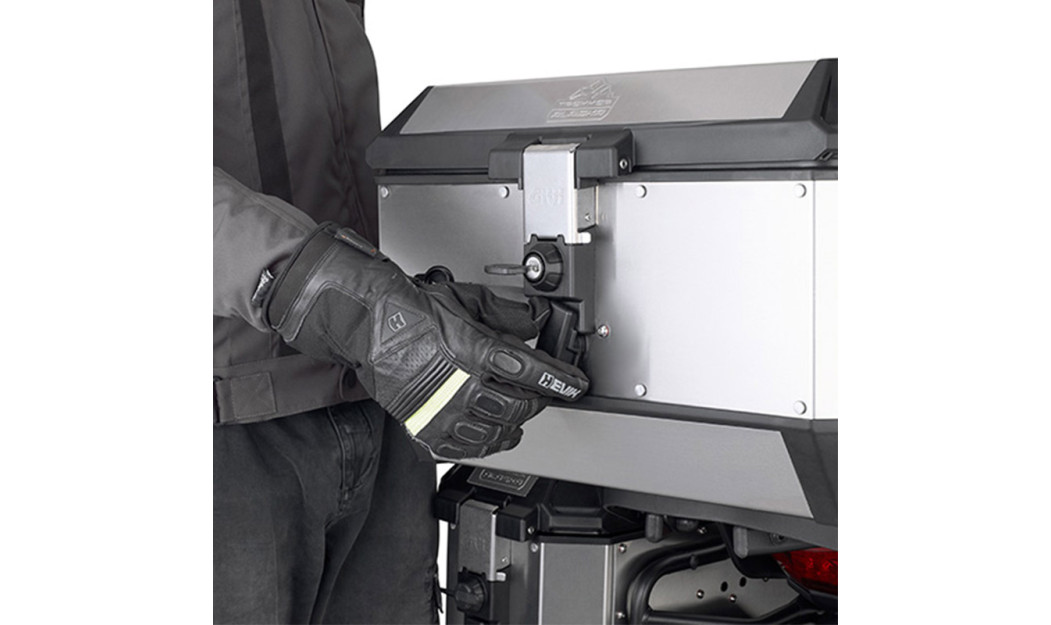 ΒΑΛΙΤΣΑ ΑΛΟΥΜΙΝΙΟΥ GIVI ALASKA TREKKER 56L ΑΣΗΜΙ