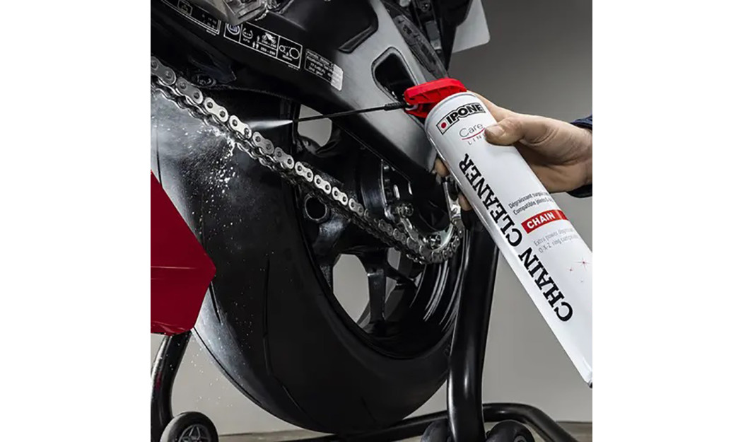 IPONE OFF ROAD CHAIN CARE ΣΕΤ ΚΑΘΑΡΙΣΜΟΥ ΑΛΥΣΙΔΑΣ 750ML