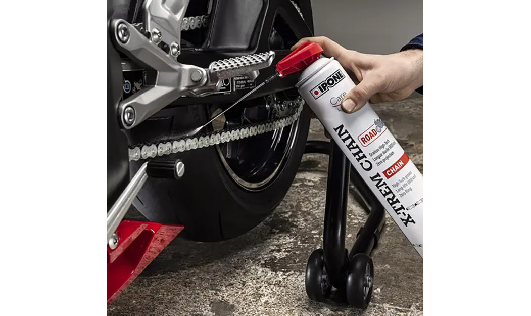 IPONE X-TREM CHAIN LUBE ROAD ΣΠΡΕΙ ΛΙΠΑΝΣΗΣ ΑΛΥΣΙΔΑΣ 750ml
