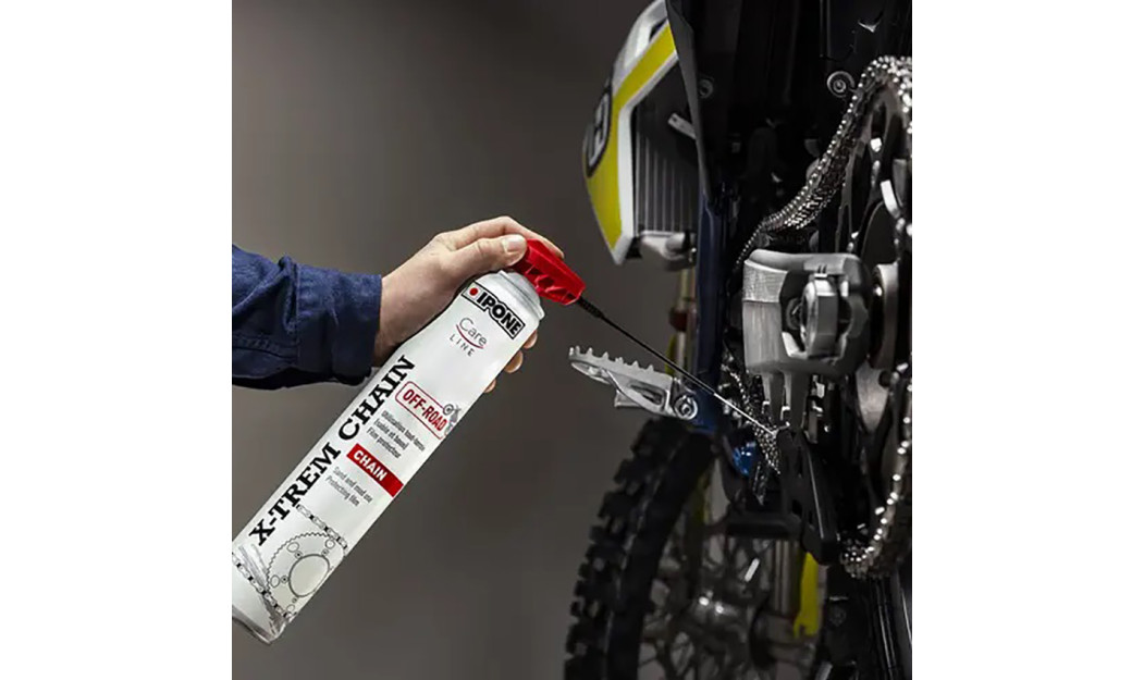 IPONE X-TREM CHAIN LUBE OFF ROAD ΣΠΡΕΙ ΛΙΠΑΝΣΗΣ ΑΛΥΣΙΔΑΣ 750ml