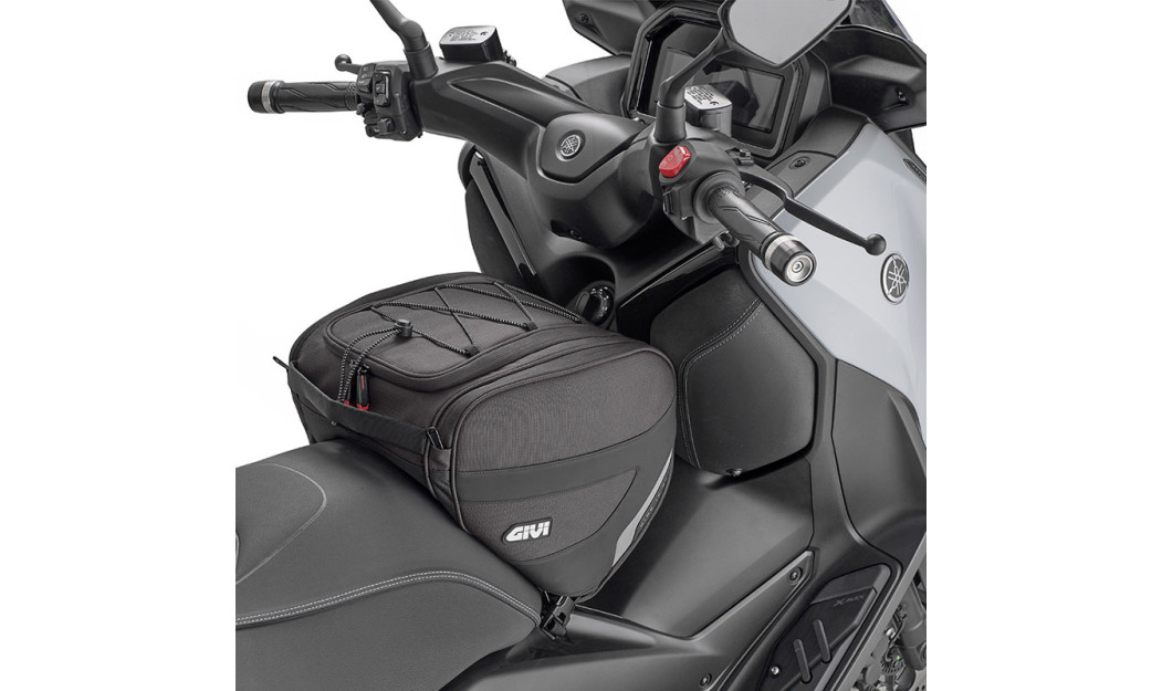 GIVI EASY15 ΤΣΑΝΤΑ SCOOTER ΜΑΥΡΗ 20L 