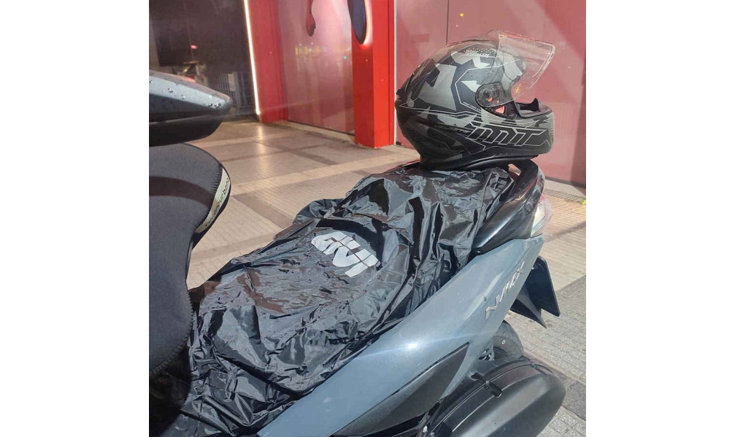 GIVI S210 ΑΔΙΑΒΡΟΧΟ ΚΑΛΥΜΜΑ ΣΕΛΑΣ UNIVERSAL 