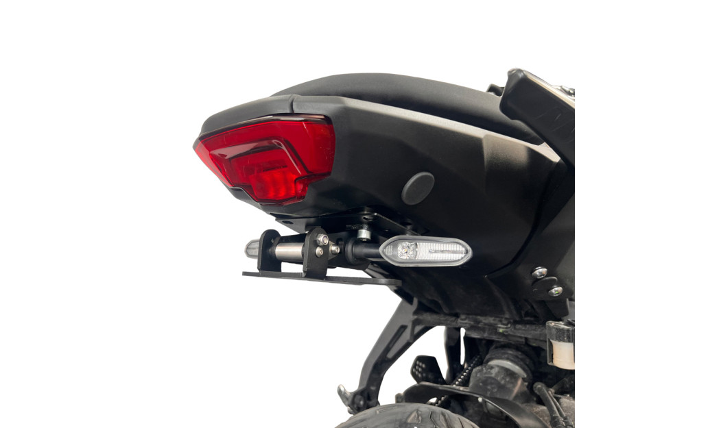 GREF INNOVATION ΣΠΑΣΤΗ ΒΑΣΗ ΠΙΝΑΚΙΔΑΣ ΓΙΑ YAMAHA TRACER 7 2025+ 