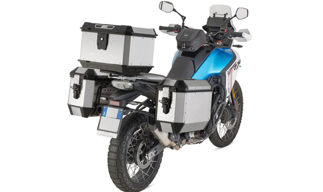 ΒΑΣΕΙΣ ΠΛΑΪΝΩΝ ΒΑΛΙΤΣΩΝ PL9226_CF MOTO 450 MT (2024) CFM GIVI