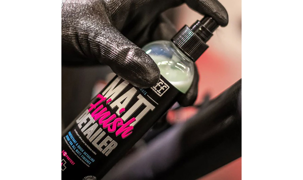 MUC-OFF MATT FINISH DETAILER SPRAY ΦΙΝΙΡΙΣΜΑΤΟΣ ΜΑΤΤ ΕΠΙΦΑΝΕΙΩΝ 250ML