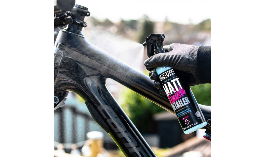 MUC-OFF MATT FINISH DETAILER SPRAY ΦΙΝΙΡΙΣΜΑΤΟΣ ΜΑΤΤ ΕΠΙΦΑΝΕΙΩΝ 250ML