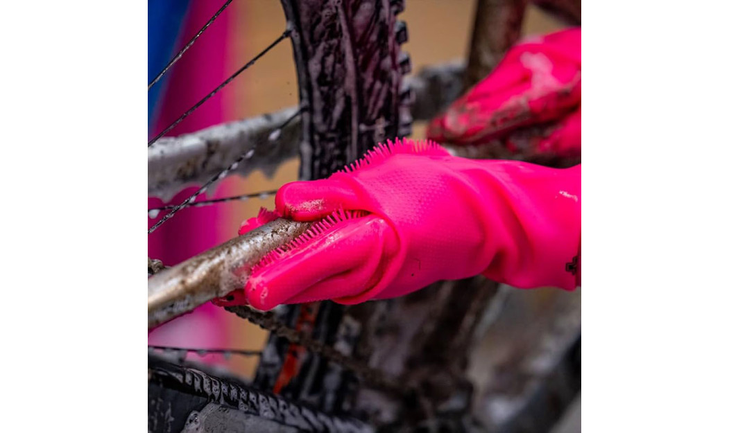 MUC-OFF DEEP SCRUBBER GLOVES ΓΑΝΤΙΑ ΠΛΥΣΙΜΑΤΟΣ 