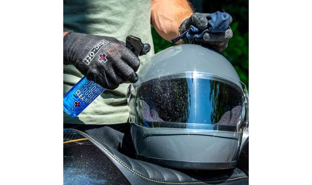 MUC-OFF HELMET & VISOR CLEANER ΚΑΘΑΡΙΣΤΙΚΟ ΚΡΑΝΟΥΣ & ΖΕΛΑΤΙΝΑΣ 32ML