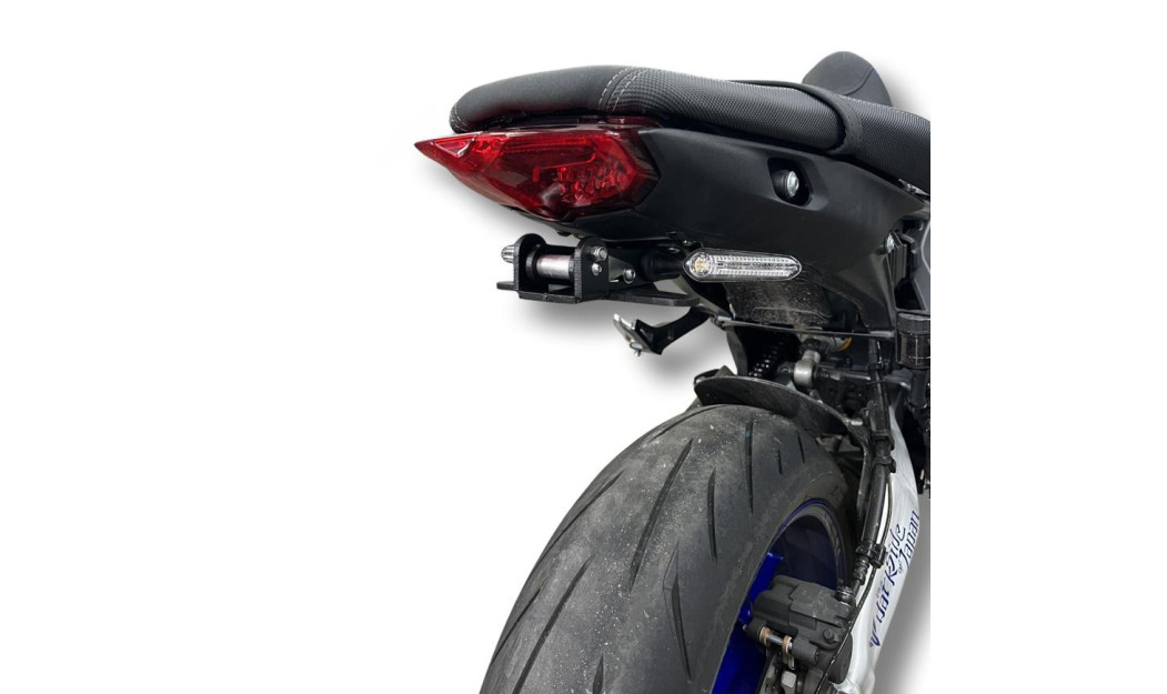 ΣΠΑΣΤΗ ΒΑΣΗ ΠΙΝΑΚΙΔΑΣ GREF INNOVATION ΓΙΑ YAMAHA MT 09 \'21-\'23 P/T017