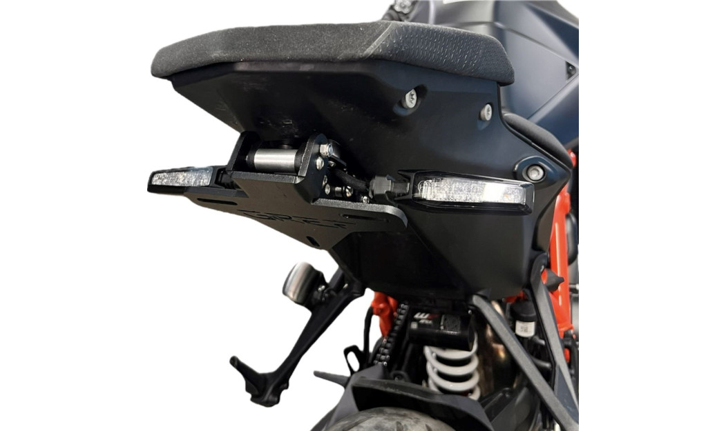 ΣΠΑΣΤΗ ΒΑΣΗ ΠΙΝΑΚΙΔΑΣ GREF INNOVATION ΓΙΑ KTM SUPER DUKE 1390 R (EVO) 2024+/ 990 DUKE 2024