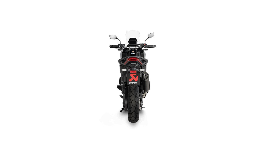 AKRAPOVIC ΕΞΑΤΜΙΣΗ HONDA FORZA 750 21-26 / X-ADV 17-26 STREET LEGAL