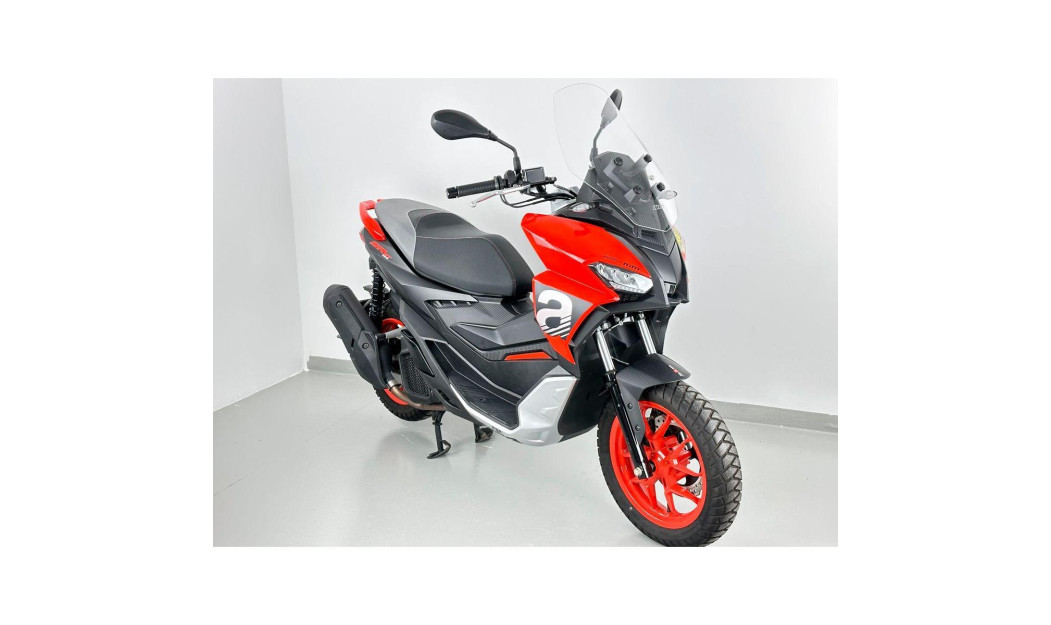 ΖΕΛΑΤΙΝΑ WRS APRILIA SR GT 125 / 200 22-23