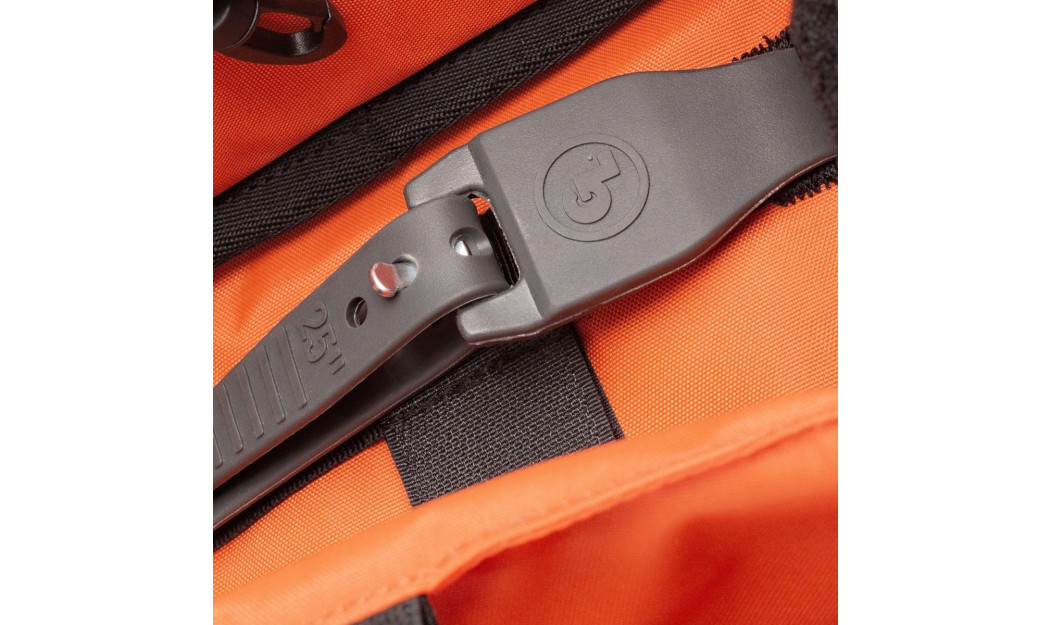 ΤΣΑΝΤΑ ΣΧΑΡΑΣ KLAMATH 4 LT GIANT LOOP