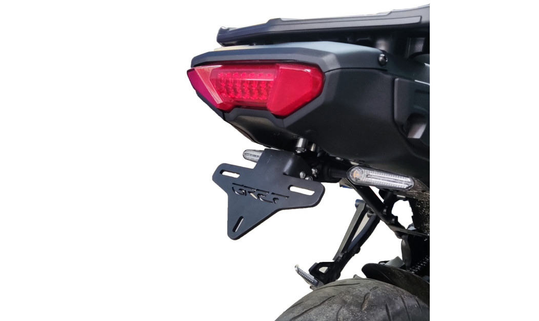 GREF INNOVATION ΣΠΑΣΤΗ ΒΑΣΗ ΠΙΝΑΚΙΔΑΣ ΓΙΑ YAMAHA TRACER 9 / 9 GT 2021-2024 P/T005