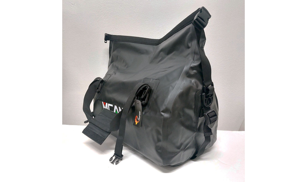 MCAN ΑΔΙΑΒΡΟΧΟΣ ΣΑΚΟΣ 40L BLACK