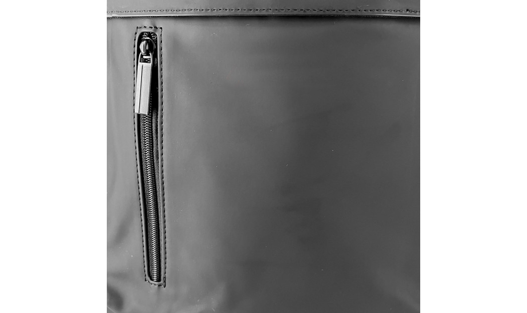 AGVPRO GVR23761 ΑΔΙΑΒΡΟΧΟ ΣΑΚΙΔΙΟ ΠΛΑΤΗΣ 30L ΜΑΥΡΟ 
